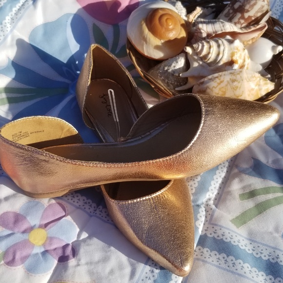 Liz Cole Rose Gold Metallic Side Scoop Flat NWOB 7 - Picture 2 of 6